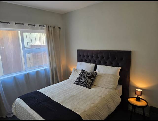 3 BEDROOM TOWNHOUSE FOR SALE IN BLUEWATER BAY